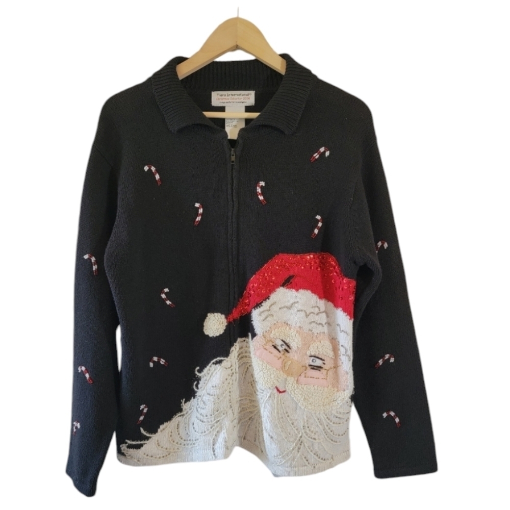 VTG TIARA Black Red White Big Santa Christmas Sweater Sz L Full-Zip Holidays
